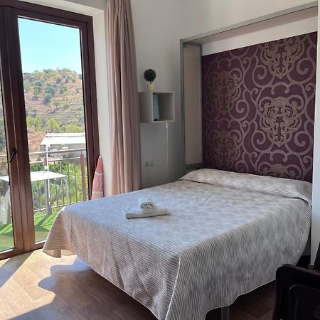 Balcones De Bentomiz Aparthotel Велес-Малага Екстериор снимка