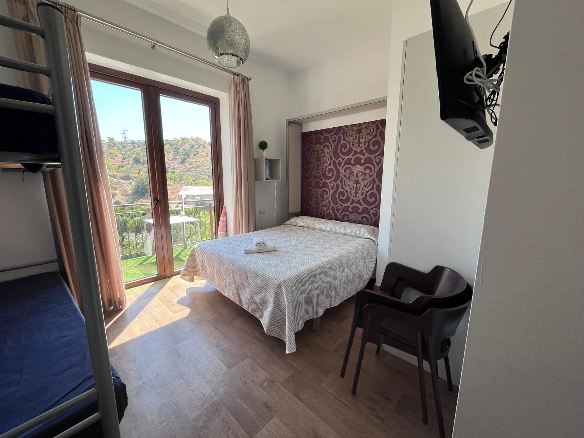 Balcones De Bentomiz Aparthotel Велес-Малага Екстериор снимка